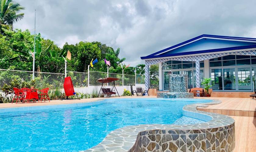 Escape to Tranquility: Villa Doroteo Private Resort