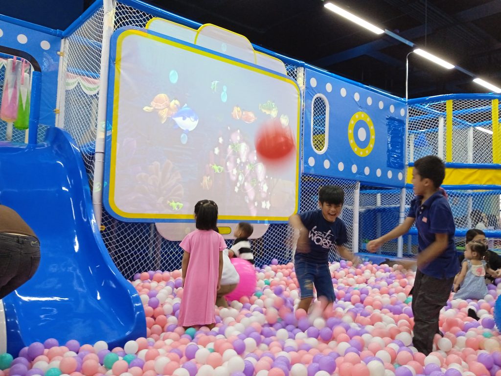 Fora Mall Taygaytay Childrens Playground 